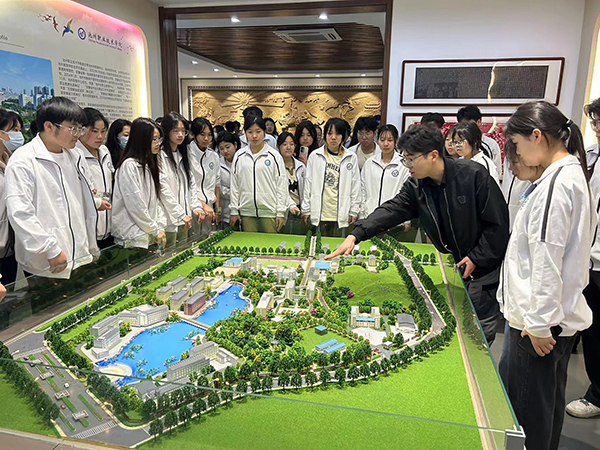 1713143947397946.jpg 3.jpg