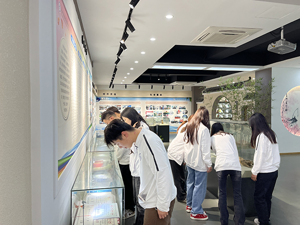 1713143958836385.jpg 1.jpg